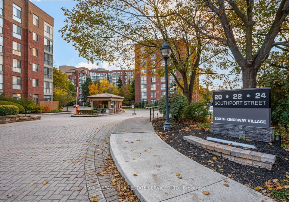 22-southport-street-toronto-ontario-w12505494