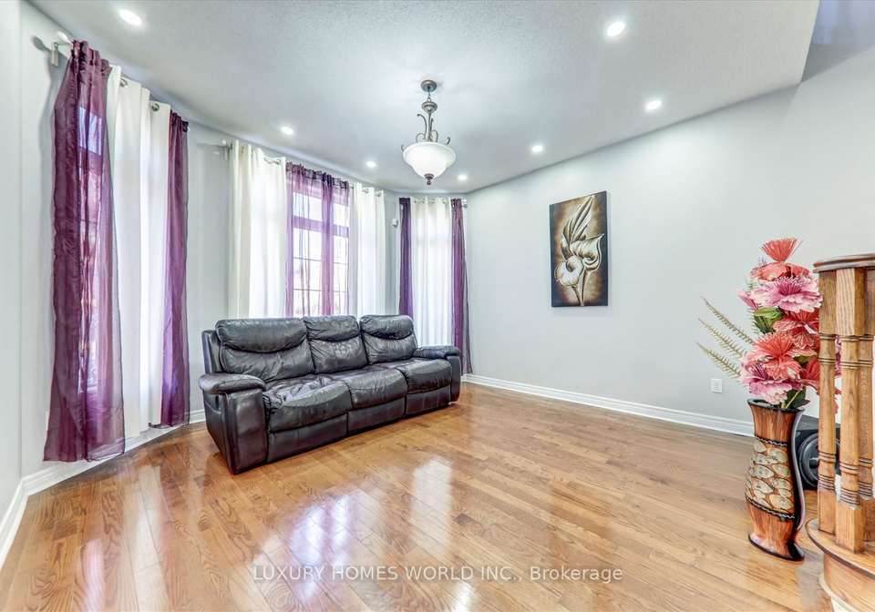 32-castlegate-boulevard-brampton-ontario-w12506952