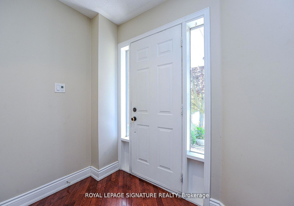 2547-raglan-court-mississauga-ontario-w12507040