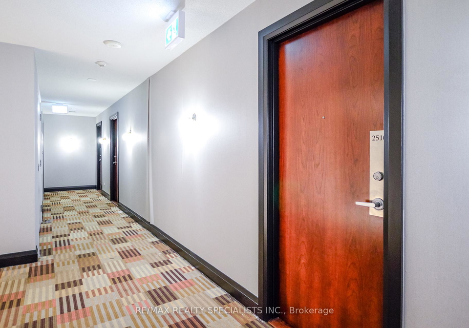 4090-living-arts-drive-mississauga-ontario-w12507136