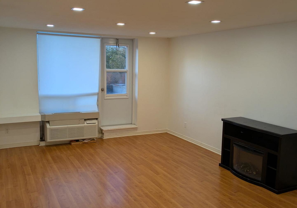6720-glen-erin-drive-n-mississauga-ontario-w12507308