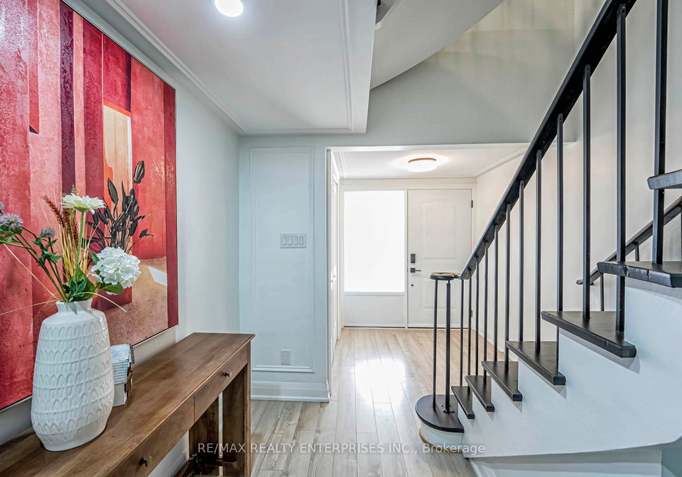 6679-shelter-bay-road-mississauga-ontario-w12507902