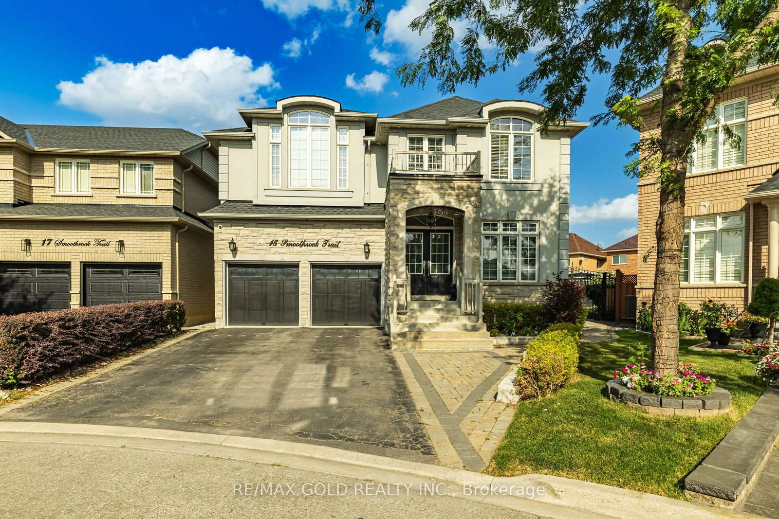 15-e-smoothrock-trail-w-brampton-ontario-w12508200