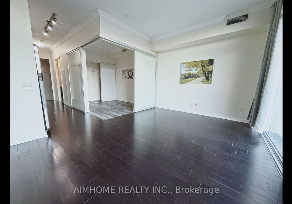 105-the-queensway-toronto-ontario-w12508574