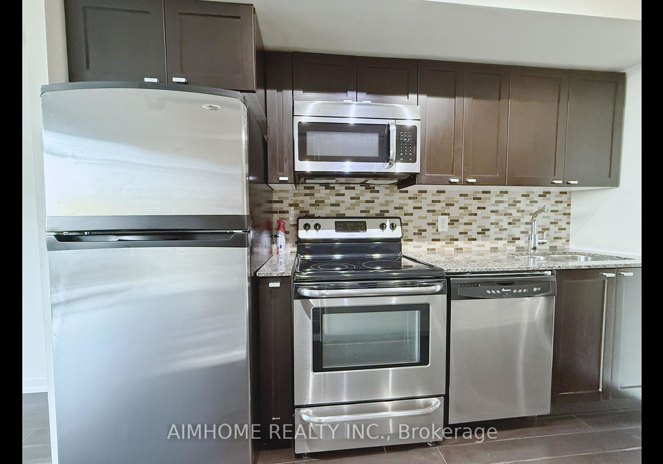 105-the-queensway-toronto-ontario-w12508574