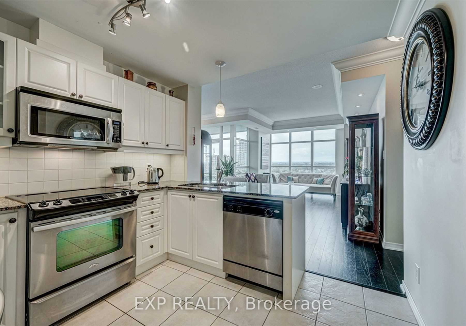 9-george-street-brampton-ontario-w12508580