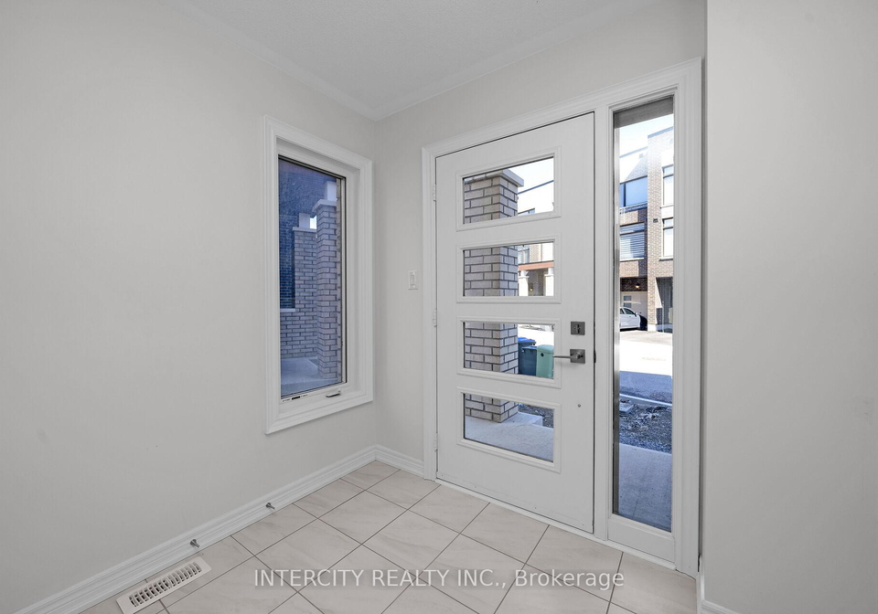 28-queenpost-drive-brampton-ontario-w12508860