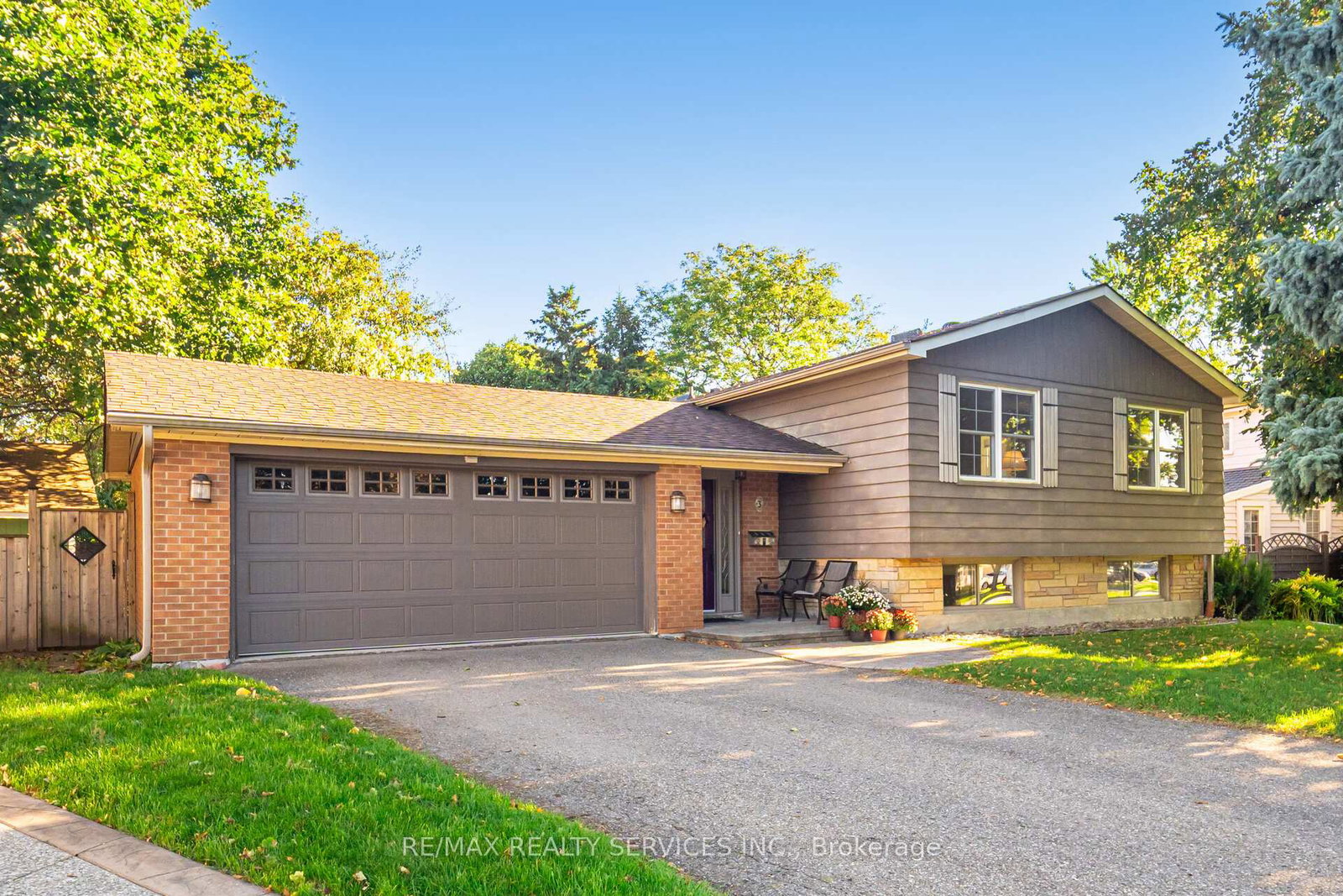 3-conway-court-brampton-ontario-w12509104
