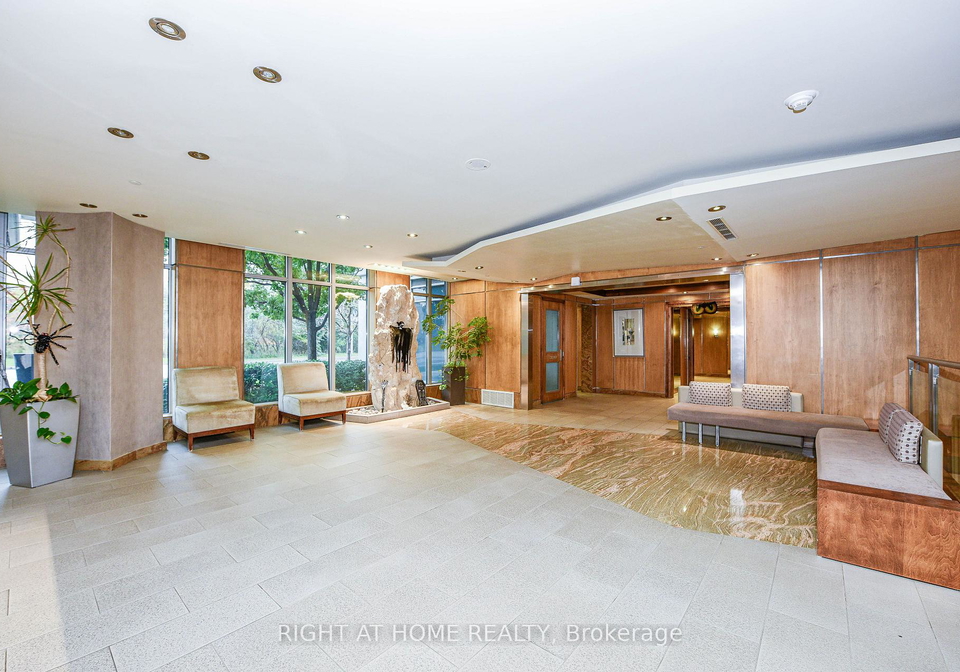 2119-lake-shore-boulevard-w-etobicoke-ontario-w12509282