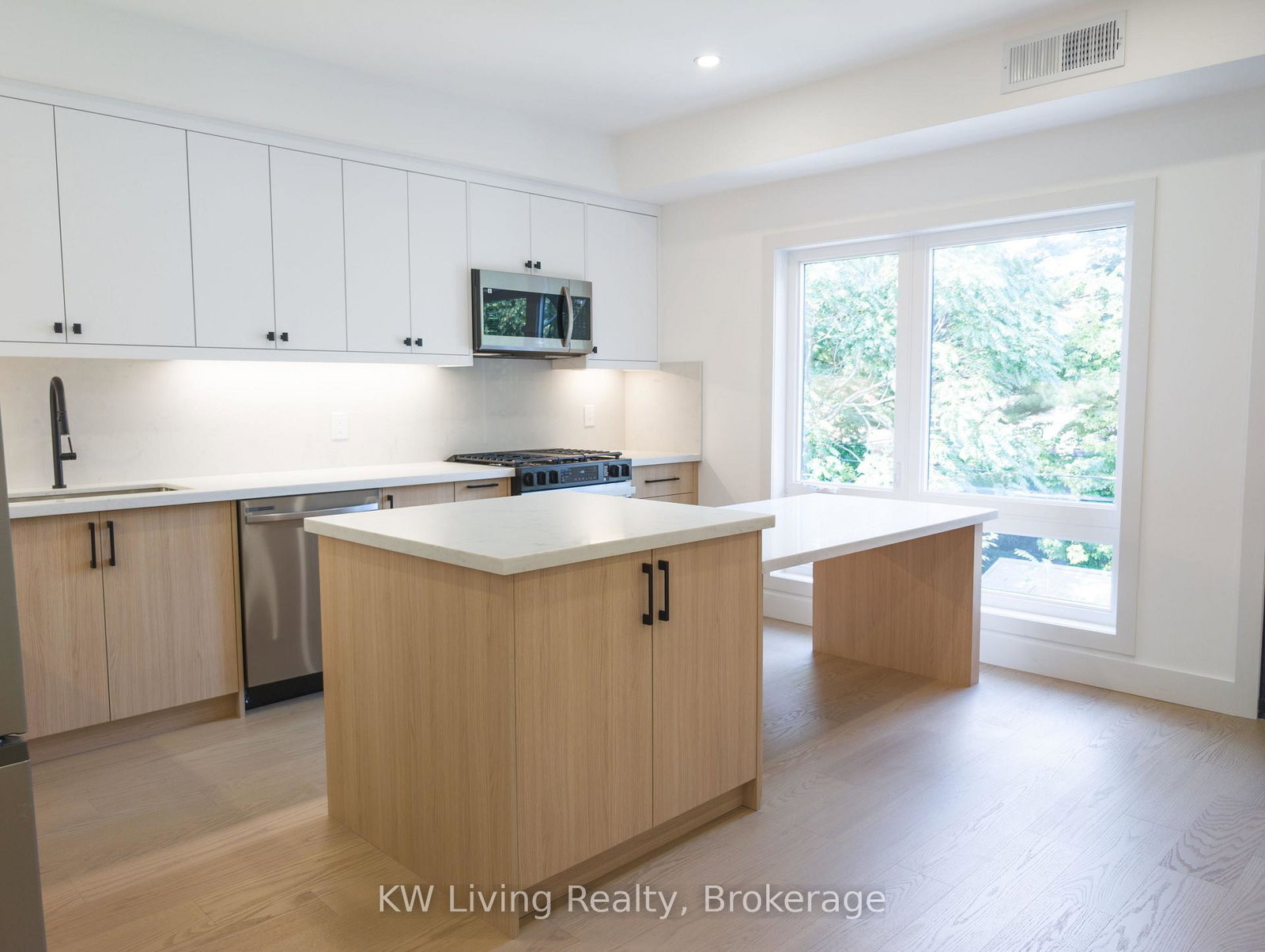 52-vernon-street-toronto-ontario-w12509322