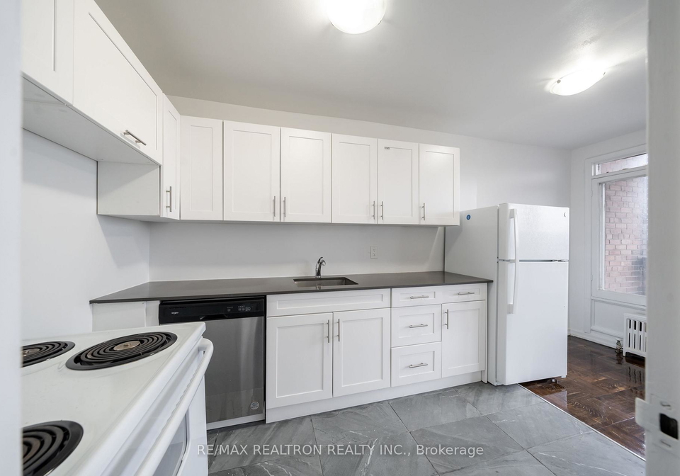 2515-eglinton-avenue-w-toronto-ontario-w12509492