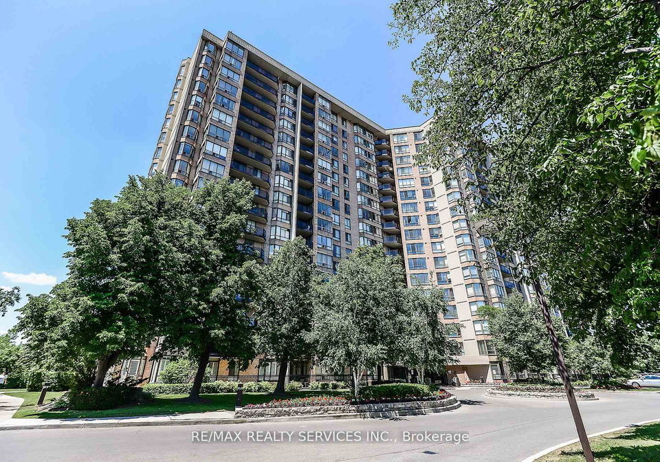 20-cherrytree-drive-brampton-ontario-w12509700