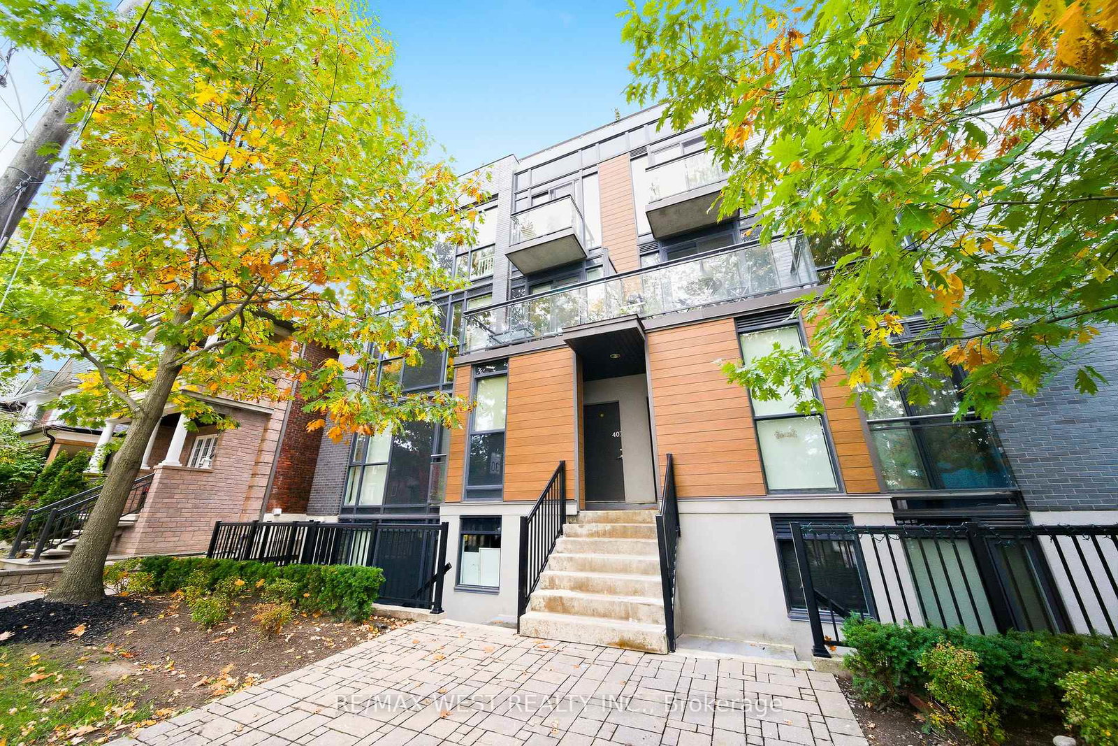 63-ruskin-avenue-toronto-ontario-w12510008