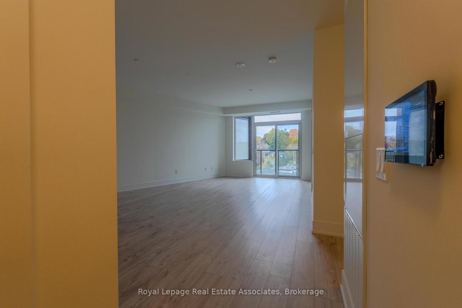 259-the-kingsway-etobicoke-ontario-w12510090