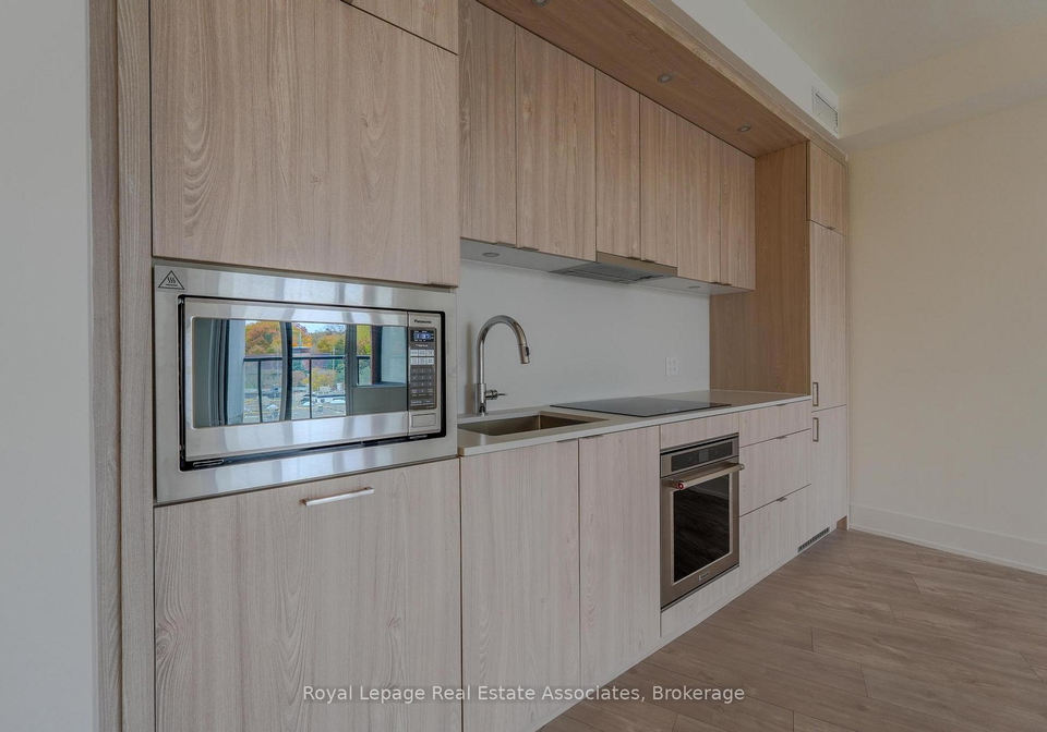 259-the-kingsway-etobicoke-ontario-w12510090