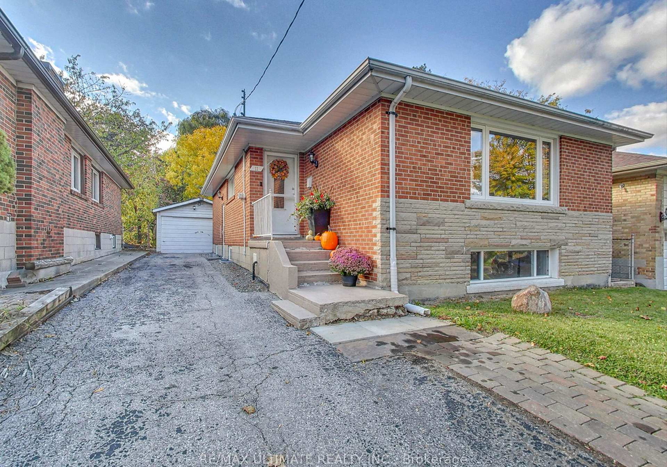 11-westona-street-etobicoke-ontario-w12510208
