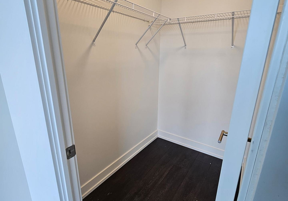 225-veterans-drive-brampton-ontario-w12510304