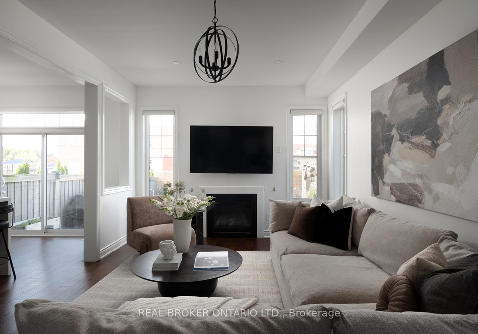 40-divinity-circle-brampton-ontario-w12510332