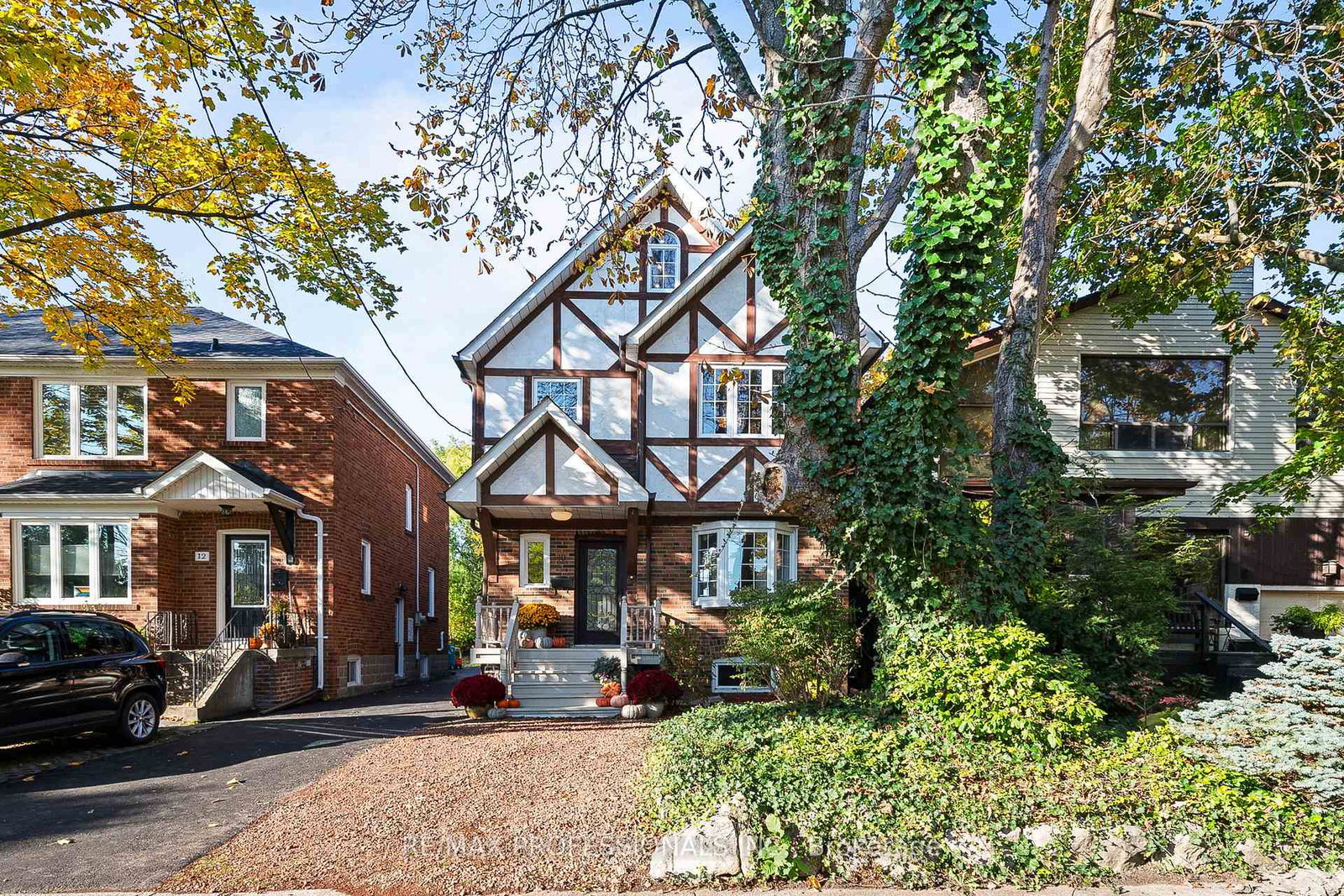10-ramsgate-road-etobicoke-ontario-w12510512