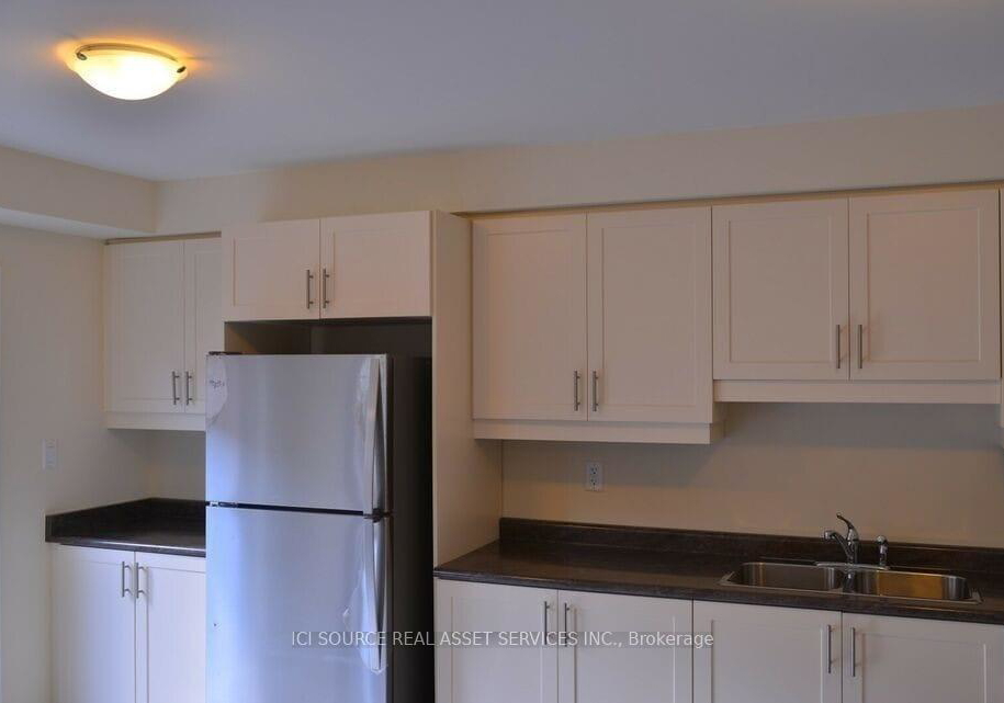 570-laking-terrace-milton-ontario-w12510932