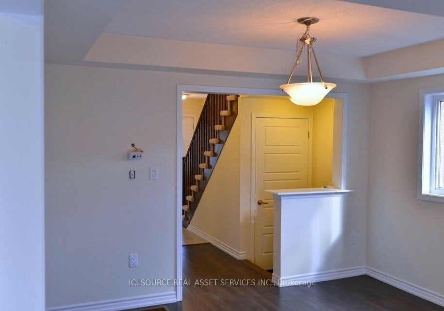 570-laking-terrace-milton-ontario-w12510932