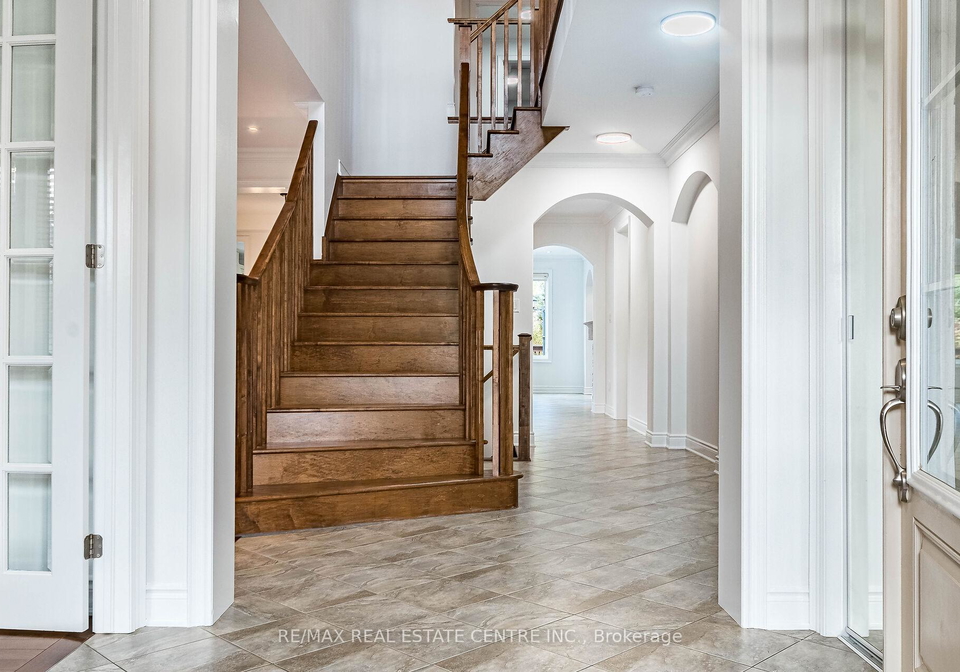 931-syndenham-lane-milton-ontario-w12511342