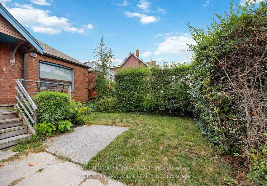 8-cobalt-street-north-york-ontario-w12511368