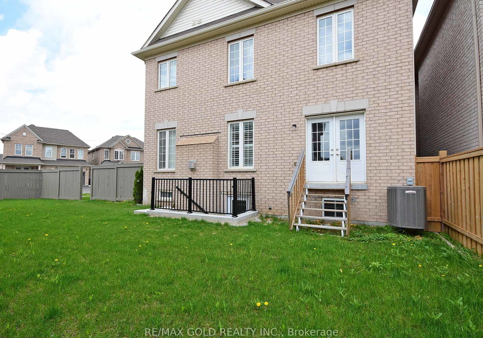 110-banbridge-crescent-brampton-ontario-w12511450