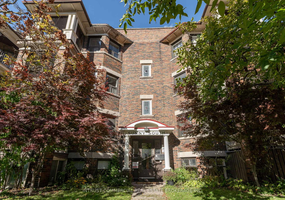 1920-bloor-street-w-toronto-ontario-w12511526