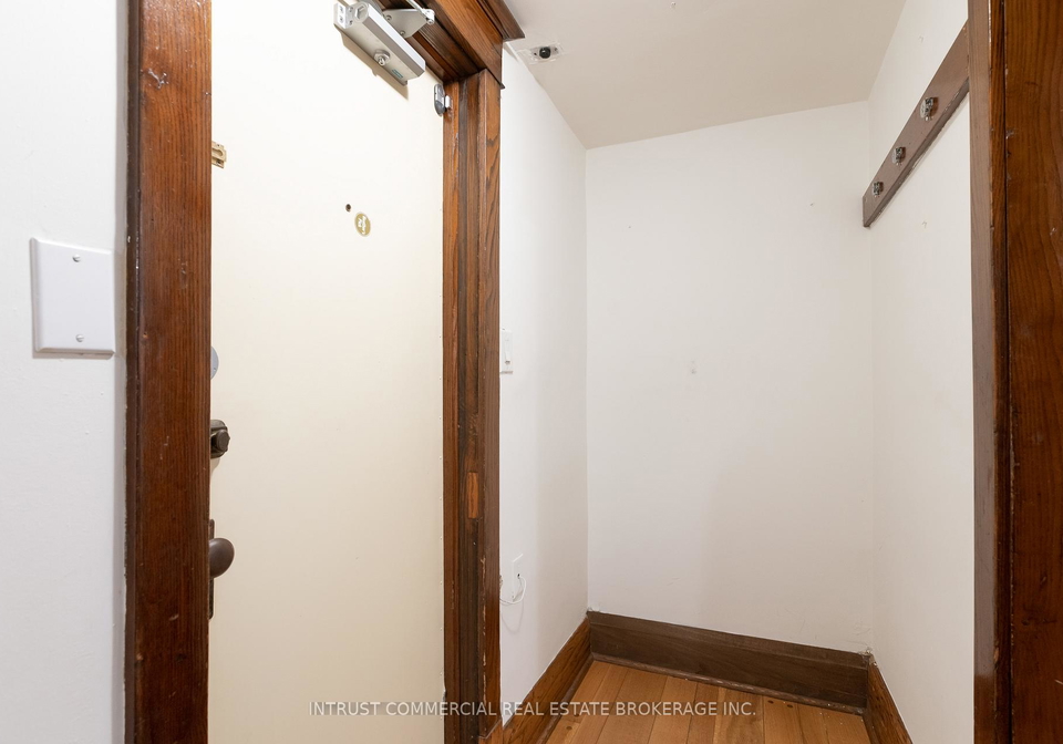 1920-bloor-street-w-toronto-ontario-w12511526