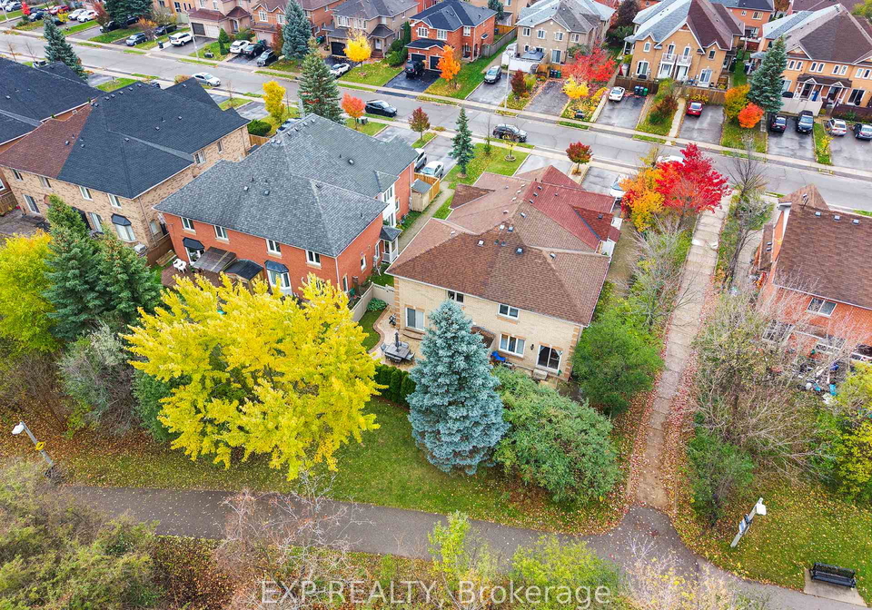 70-pressed-brick-drive-brampton-ontario-w12511938