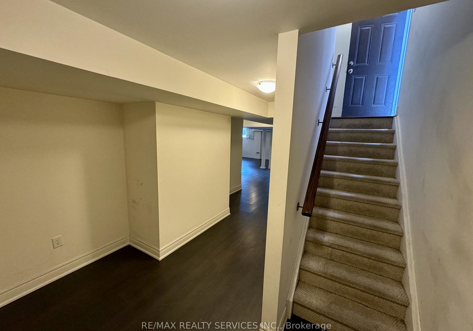 203-sussexvale-drive-brampton-ontario-w12512062