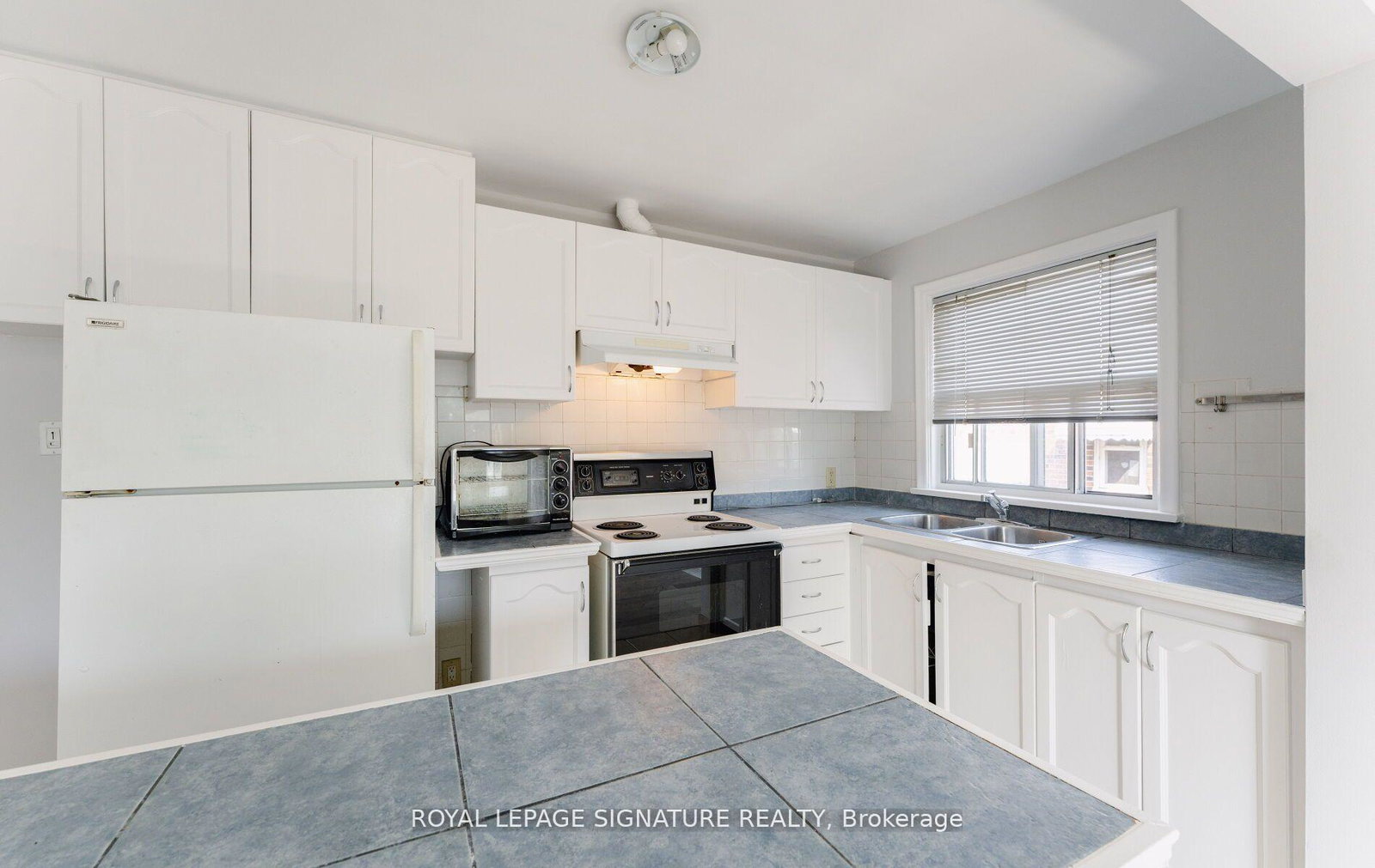 56-mendota-road-etobicoke-ontario-w12512066