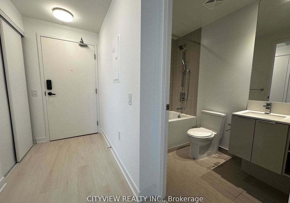 3900-confederation-parkway-mississauga-ontario-w12512410