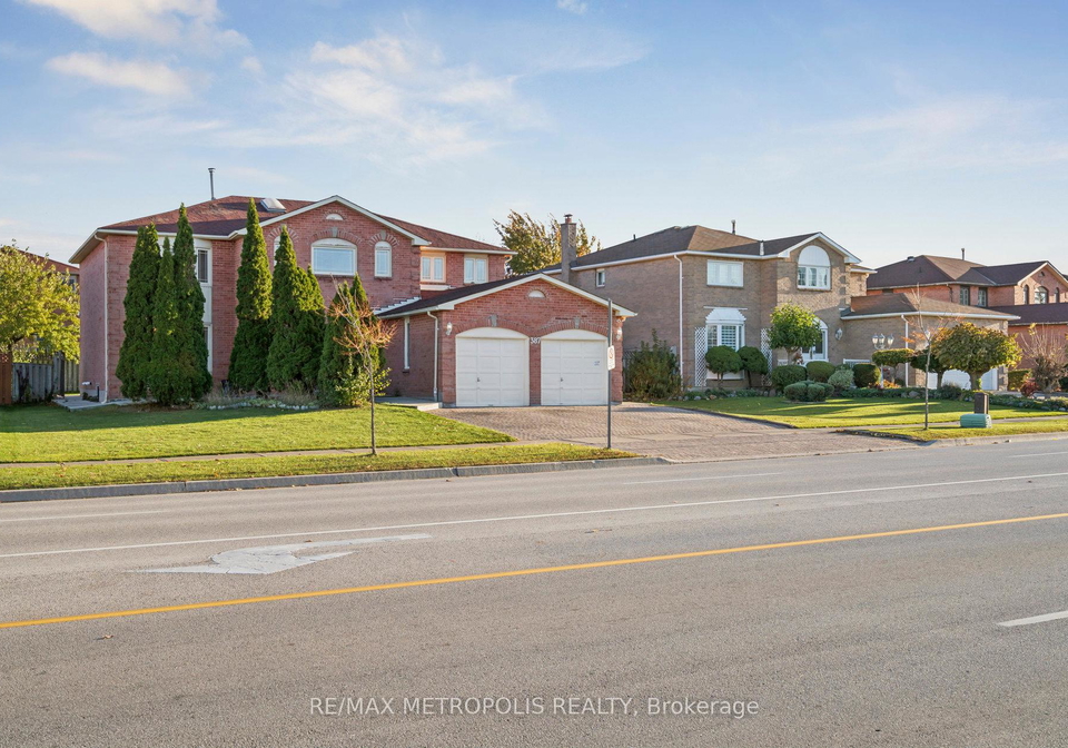 387-ray-lawson-boulevard-brampton-ontario-w12512580