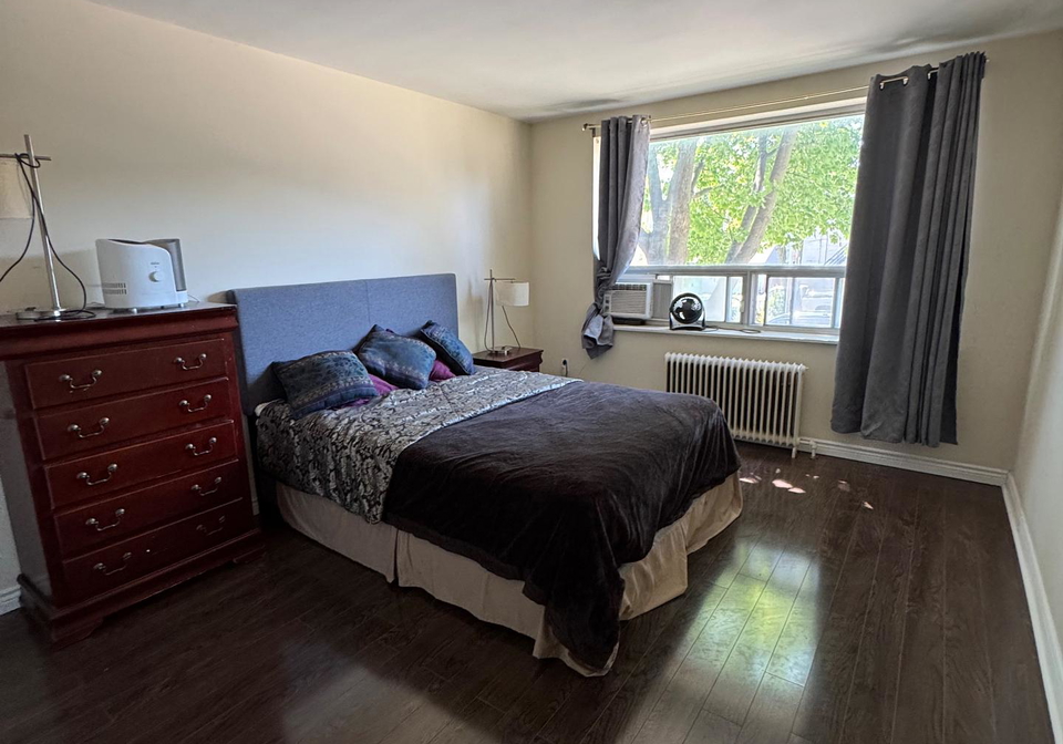 10-105-twenty-fifth-street-etobicoke-ontario-w12513124