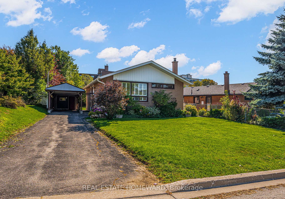 7-jacinta-drive-north-york-ontario-w12513250