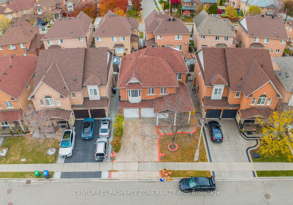 7-pika-trail-brampton-ontario-w12513436