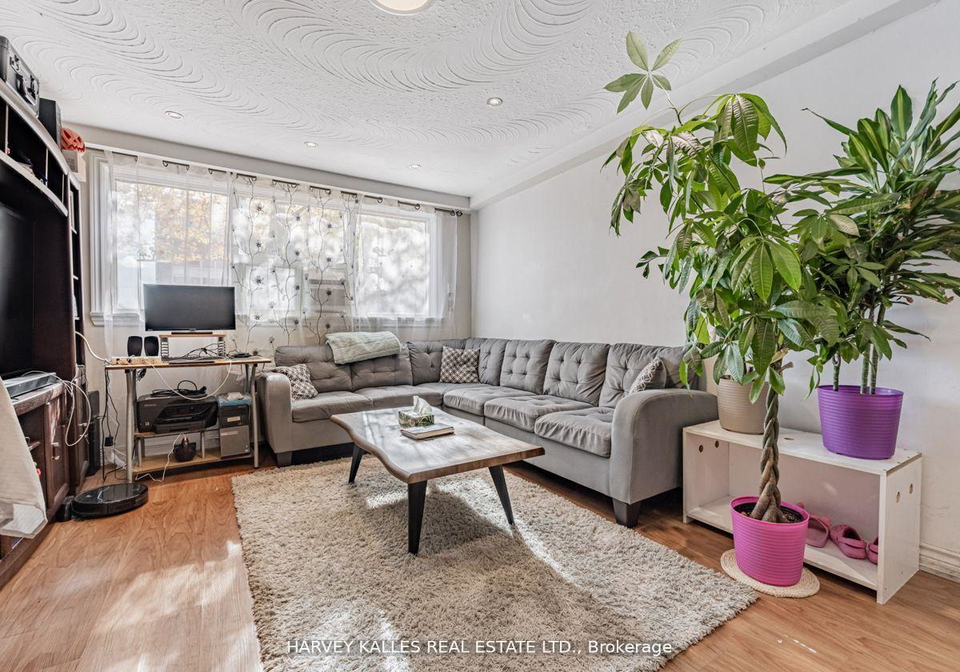 6-carrington-avenue-toronto-ontario-w12513536