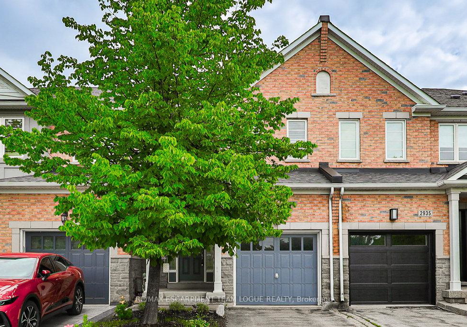 2937-guire-common-burlington-ontario-w12513618