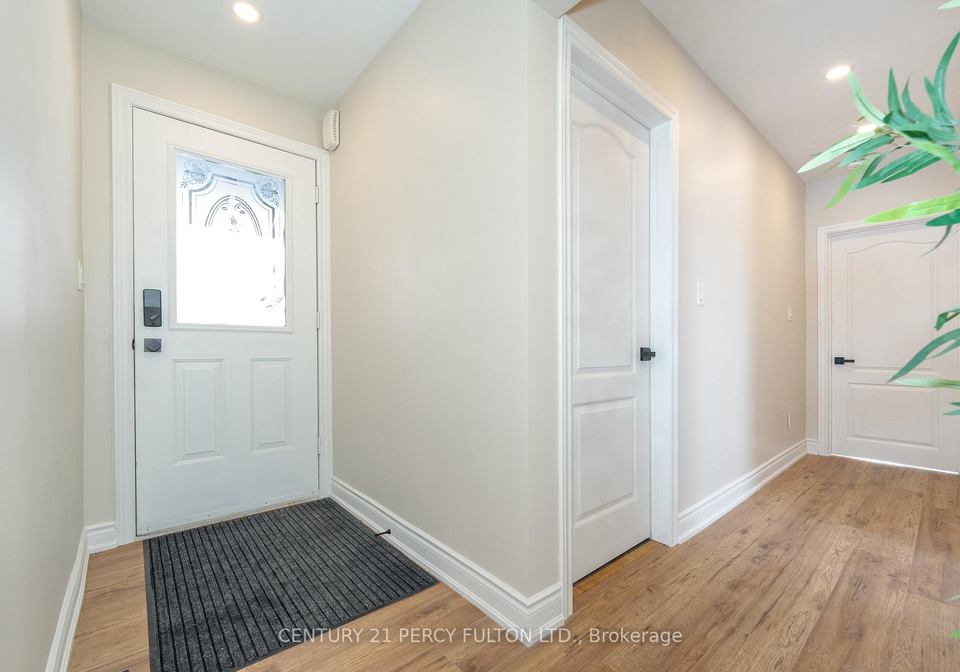 10-sealcove-drive-etobicoke-ontario-w12513696