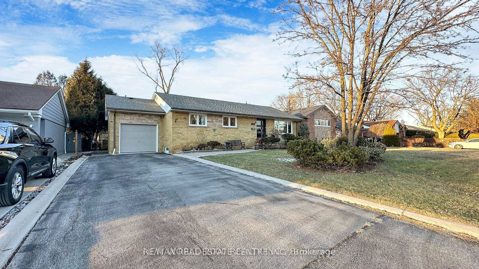 10-suburban-drive-n-mississauga-ontario-w12514130