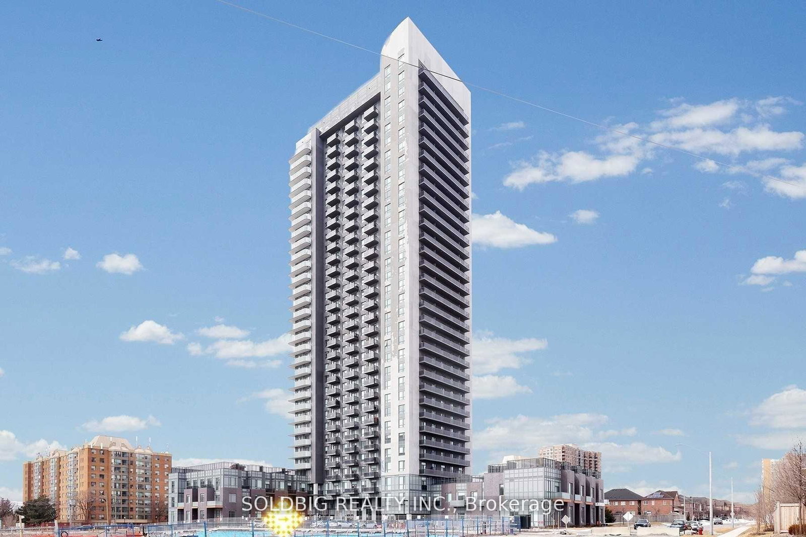 8-nahani-way-mississauga-ontario-w12514450
