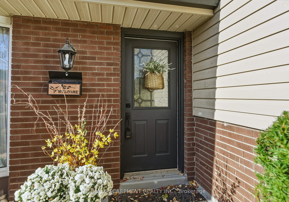5373-spruce-avenue-burlington-ontario-w12514600