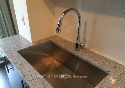 128-garden-drive-oakville-ontario-w12514754
