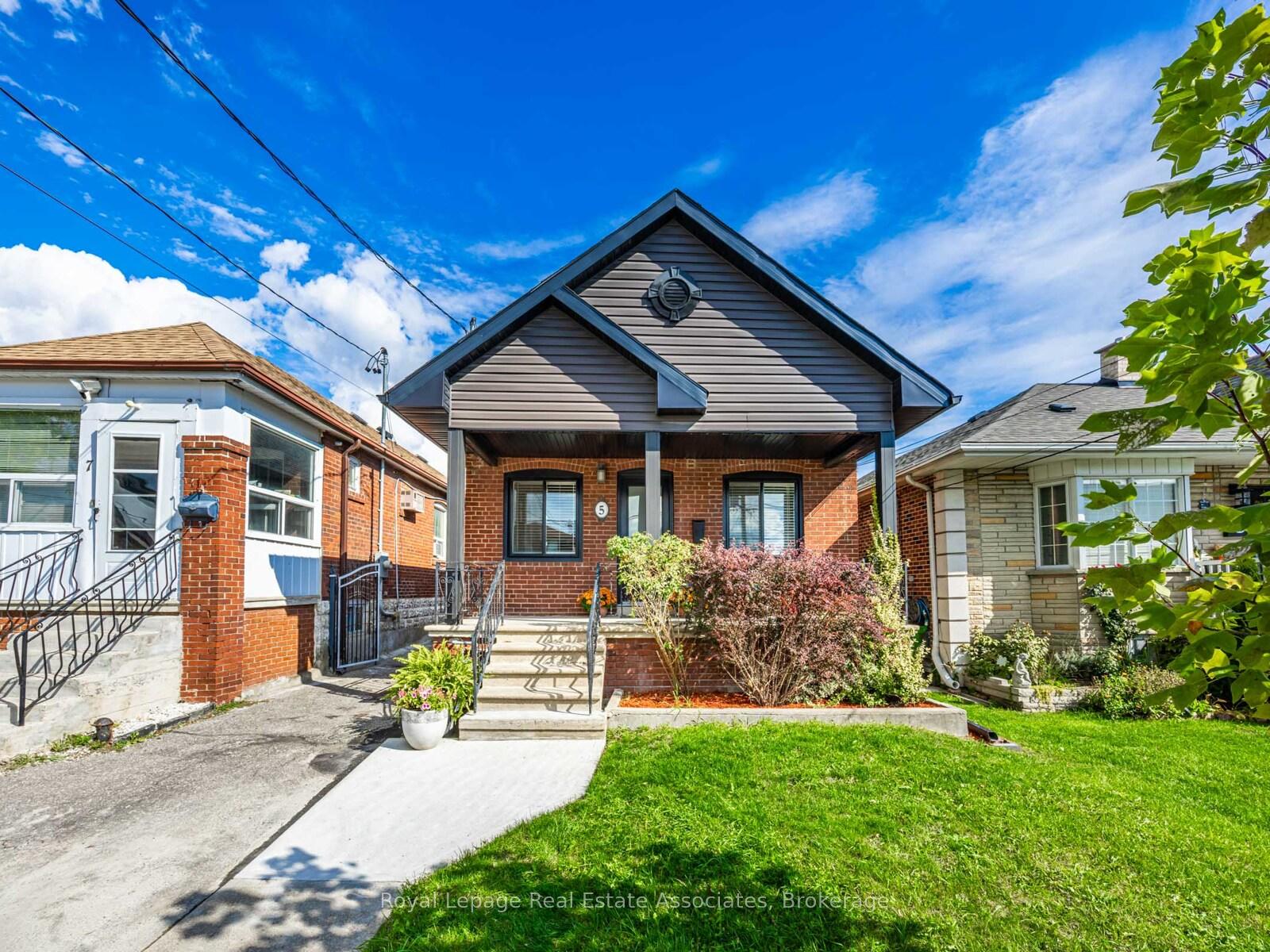 5-little-boulevard-north-york-ontario-w12514970