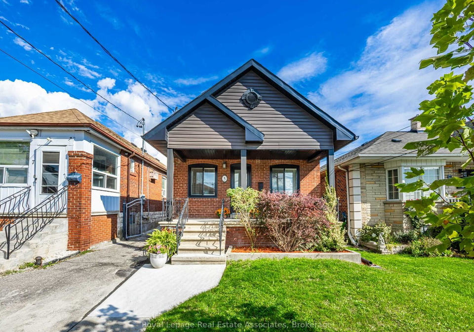 5-little-boulevard-north-york-ontario-w12514970