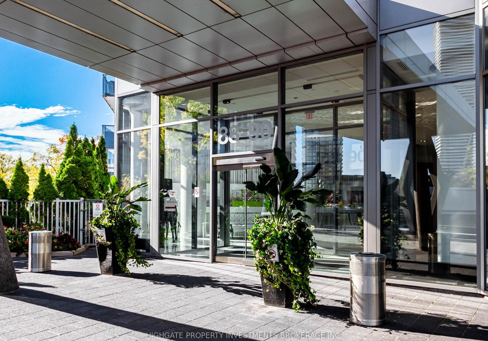 90-park-lawn-road-etobicoke-ontario-w12515124