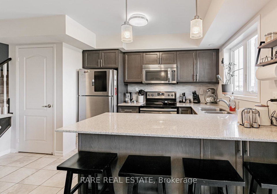 2484-post-road-oakville-ontario-w12515226