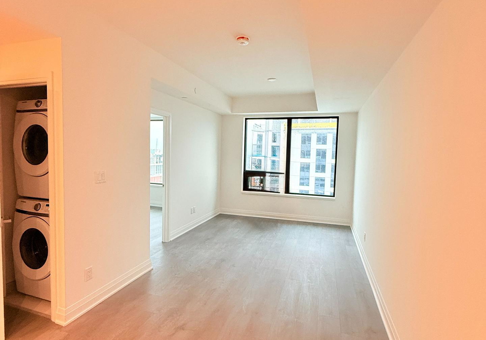4015-the-exchange-mississauga-ontario-w12515478